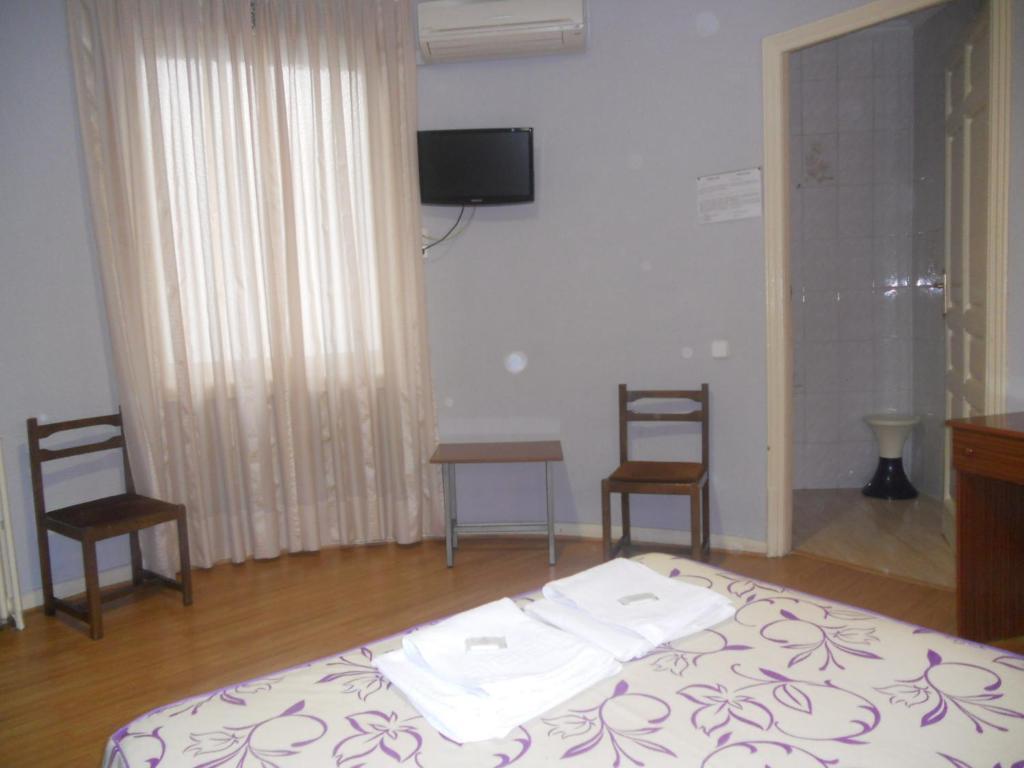 Hostal Olga Madrid Room photo