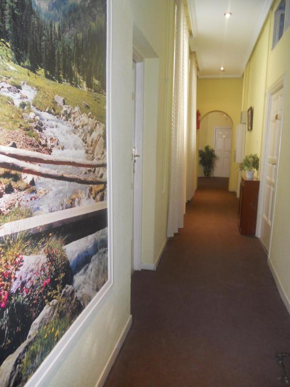 Hostal Olga Madrid Exterior photo