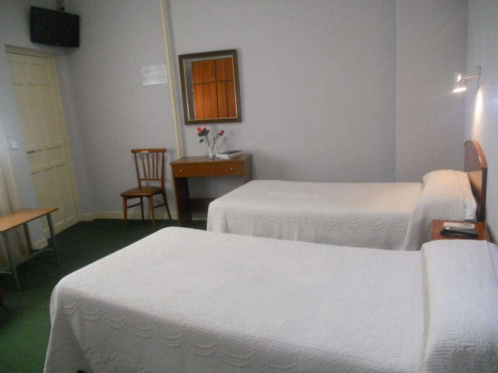 Hostal Olga Madrid Room photo